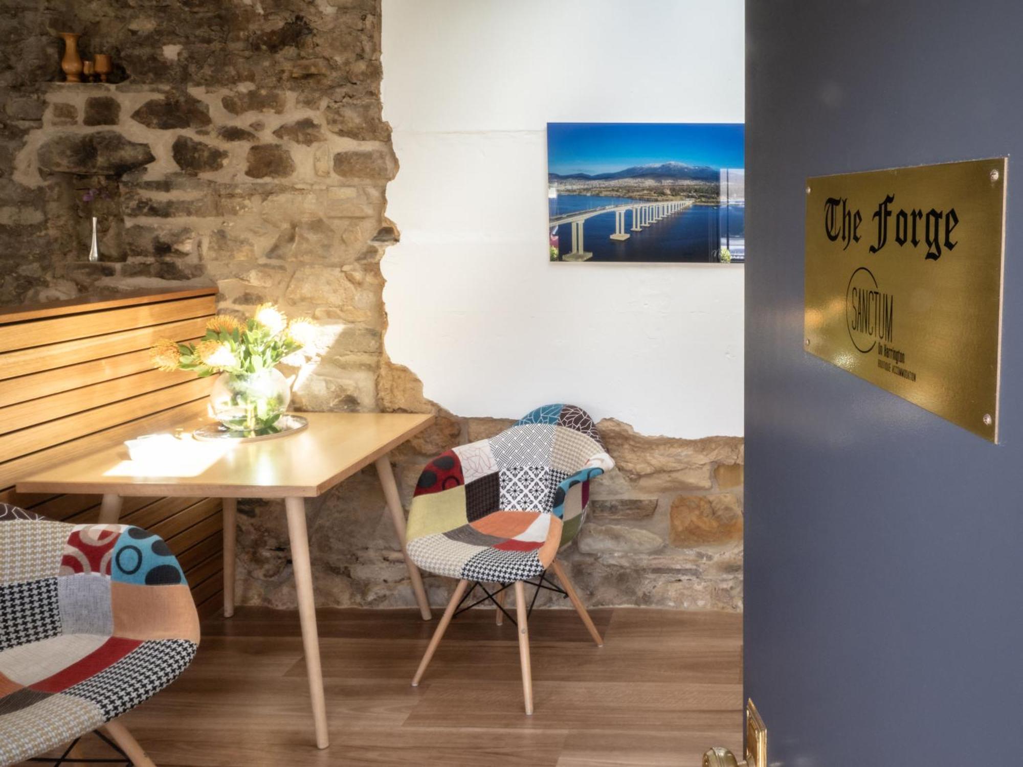 Sanctum Boutique Apartments Хоубарт Екстериор снимка